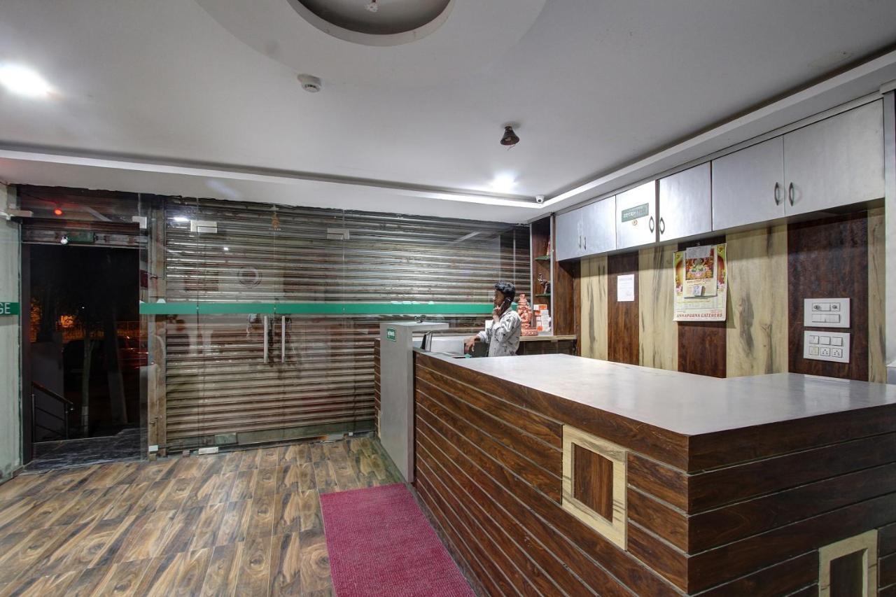 Collection O 38566 Mk Hotel And Lodge Gulbarga Buitenkant foto