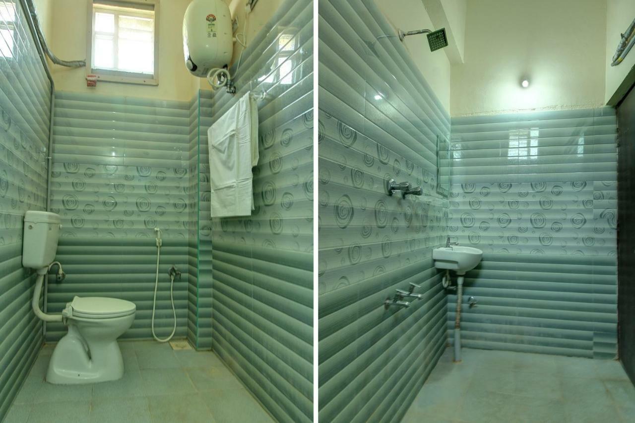 Collection O 38566 Mk Hotel And Lodge Gulbarga Buitenkant foto